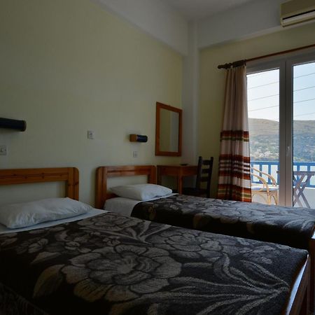 Galaxy Hotel Gavrio Buitenkant foto